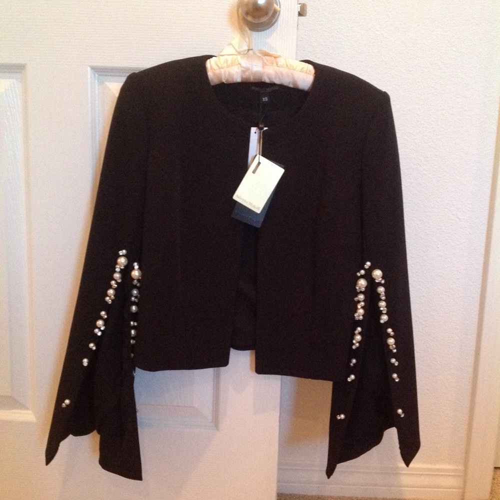 Alberto Makali / New Dressy coat( never worn)